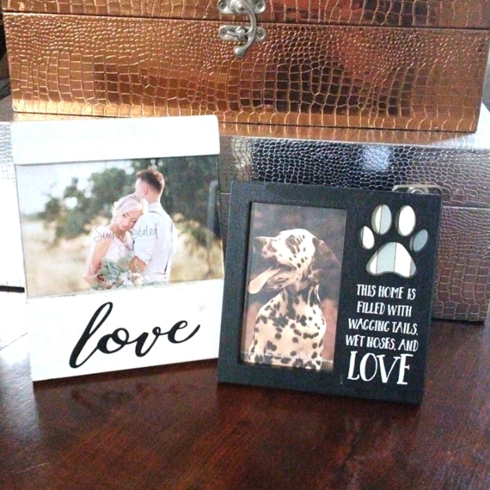2 LOVE Picture Frames for‎ Family & Dog Wooden Wood Tabletop Home Office Desk